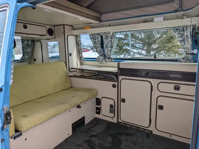 Westfalia 1984 *Négo.* in RVs & Motorhomes in Rouyn-Noranda - Image 8