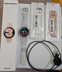 Samsung Galaxy Watch 4 - IN GREAT CONDITION! with accessories