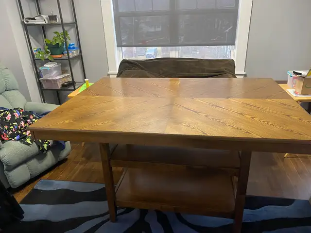 Table & Chairs in Dining Tables & Sets in Dartmouth - Image 2