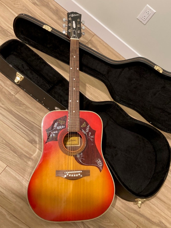 EXCELLENT 70'S ARIANA HUMMINGBIRD ACOUSTIC GUITAR MODEL A621 Guitars