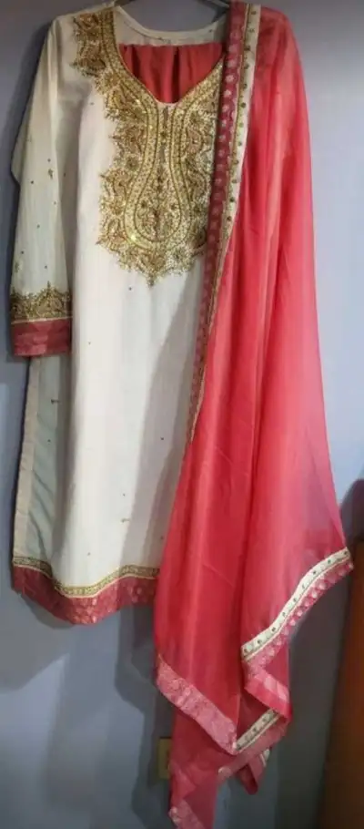 Pre loved Variety of women/girls dresses, View more