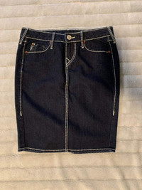 Women’s Jean/Denim Skirt (True Religion) - Size 26