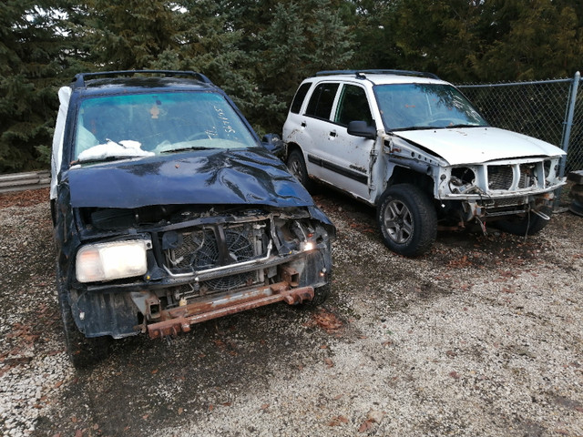 Chevy tracker parts in Auto Body Parts in Winnipeg - Image 3