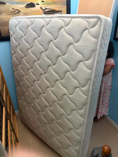 Sealy Queen Size Matress, View more
