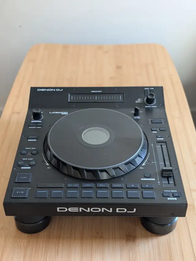 Denon LC6000 Prime Dj Controller in Performance & DJ Equipment in Edmonton - Image 2