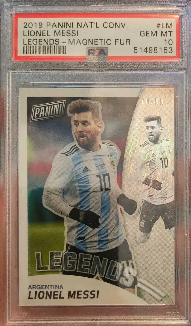 2019 Panini Nat'l Conv. Legends LM Magnetic Fur Lionel Messi in Arts & Collectibles in Markham / York Region - Image 2