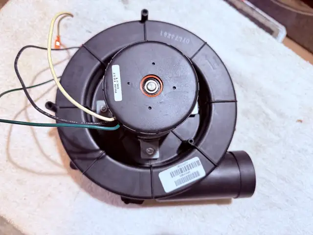 Fasco 7021-10928 Furnace Draft Inducer Motor. in Heating, Cooling & Air in Markham / York Region - Image 7