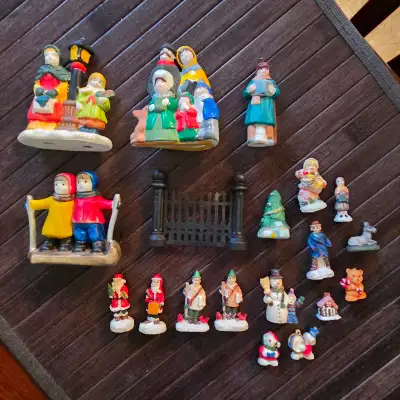 Christmas Village pieces (selling together), View more