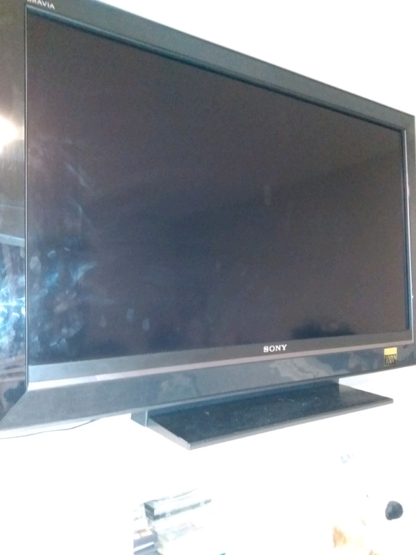 SONY BRAVIA FULL H D.  1080 in General Electronics in City of Halifax