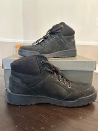 Timberland Shoes Size 9.5