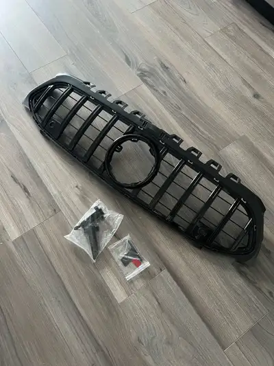 Brand new W177 mercedes benz front grille, black