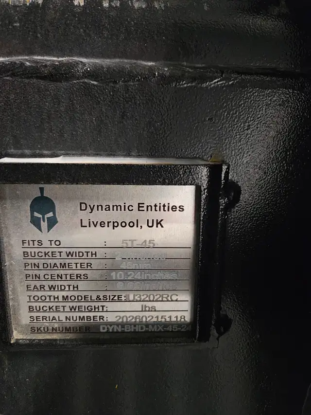 NEW (3) 24" Excavator Digging Buckets – 45mm Pins – 5T-45 Mount in Other Business & Industrial in Delta/Surrey/Langley - Image 6