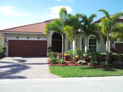 Floride a louer, View more