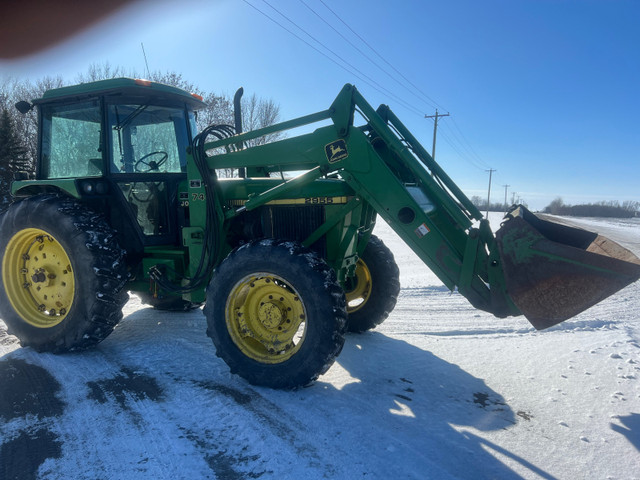 2955 John Deere  in Farming Equipment in Winnipeg - Image 2