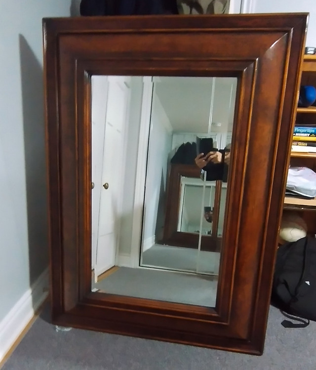 Selling or trading. Vintage Mirror for sale. in Arts & Collectibles in City of Toronto