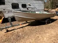 Naden Boats n-16s. Trailer, Johnson Motor wtank