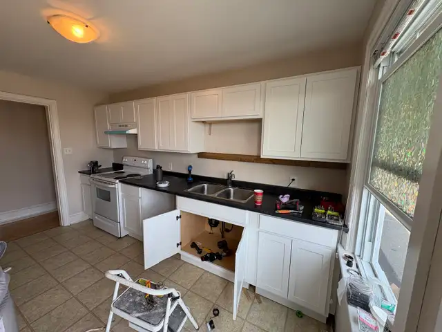 Handyman/Carpenter450665885142231042