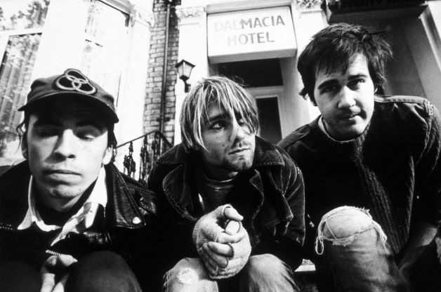 Collection of Kurt Cobain and Nirvana photographs  dans Art et objets de collection  à Ville de Montréal - Image 4