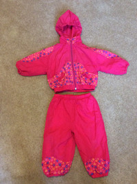 Girls pink 2 piece splash suite, toddler's size large