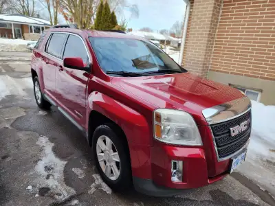 Well maintained (OK tire) 2013 GMC TERRAIN SLE AWD with 3.6L/V6 engine (recently replaced with used...