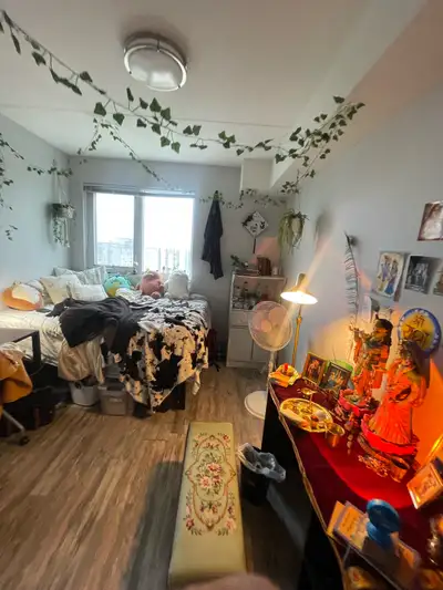 LEASE TAKEOVER] 1 Columbia St W (The MARQ) - 1 Bed/1 Private Bath in All-Male Unit - Location: 1 Col...