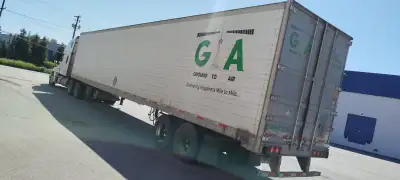 Looking for longhaul truck drivers n owner operators us / canada, View more