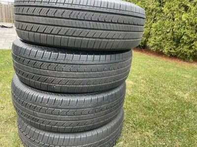 4 x tires 265/60R20 Yokohama Geolandar X-CV G057 Tear-Off. Never used, changed tires before getting...