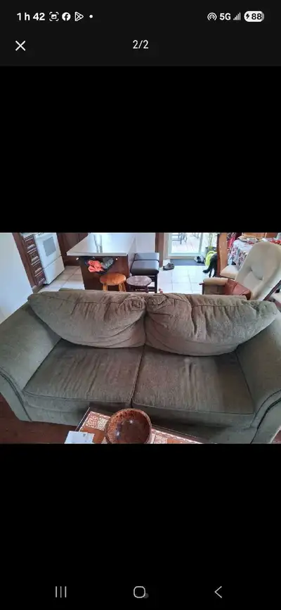 Divan gratuit, View more