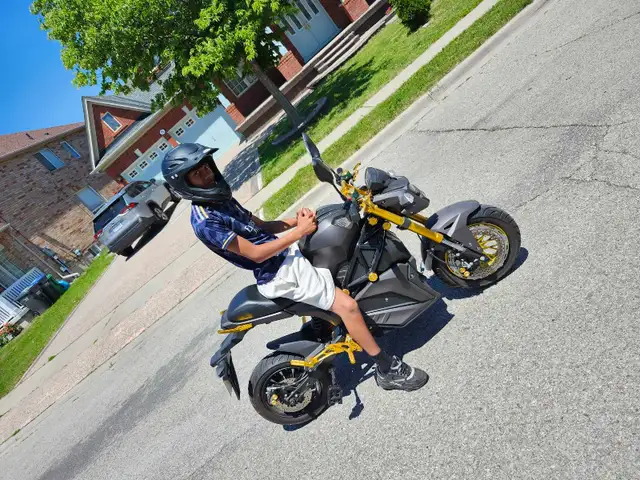 Evoque E-Tron Ebike in eBike in Mississauga / Peel Region - Image 2