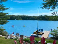 Muskoka Cottage for rent for large family, Hot Tub