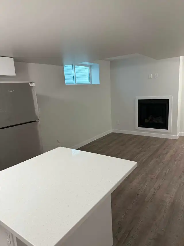2 Bedrooms Suite632359495356171210