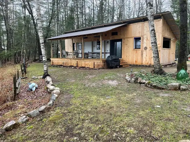 Luxury Trailer for Rent in Ontario in Canada - Image 2