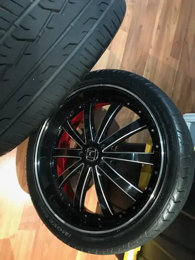 22"x8.5" inch wheels for sale 114.3x5 with 265/35/22 tires with lots of thread still on them & a 35...