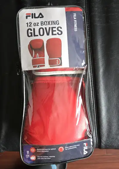 Fila 12oz Boxing Gloves, View more