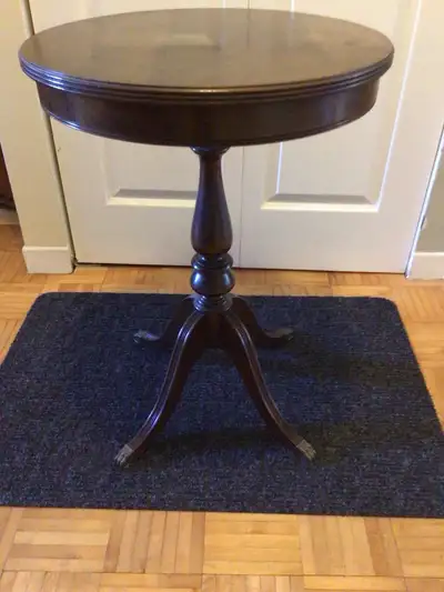Table d'appoint, View more
