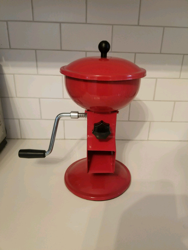 Nut-ricious nutcracker machine - NEW in Kitchen & Dining Wares in City of Toronto