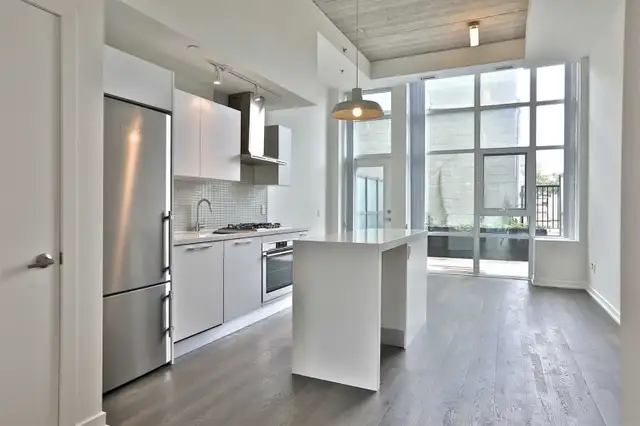 Luxury Condo Repairs63660967187459121