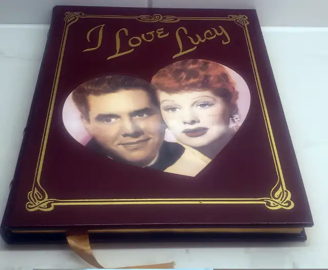 I Love Lucy - The Complete Picture History (Collector's Edition) in Fiction in City of Toronto - Image 5