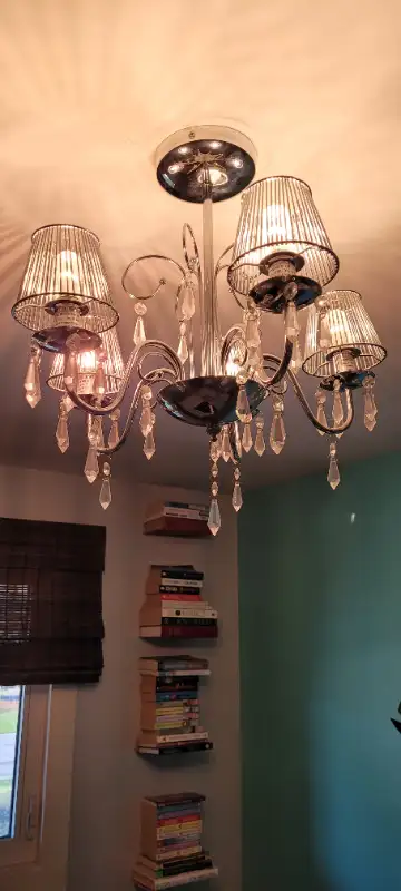 Adorable Chrome Chandelier in Indoor Lighting & Fans in Ottawa - Image 2