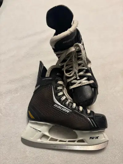 boys hockey skates size 5, View more