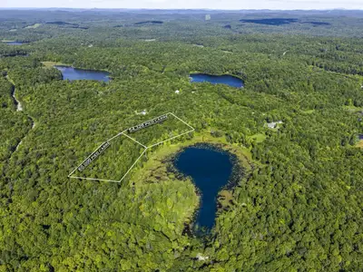 À VENDRE – 2 GRANDS TERRAINS À WENTWORTH | VUE IMPRENABLE SUR LE LAC CAROLINE À seulement 1 h – 1 h...