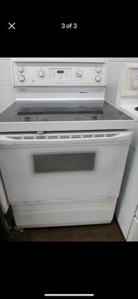 GE white stove with warranty 