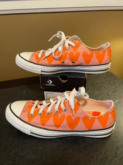 New Size 10 Converse Women's Summer Chuck Taylor All Star, View more