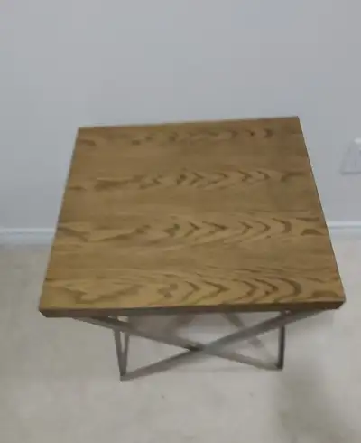 Unique design side table Great condition Used for home staging