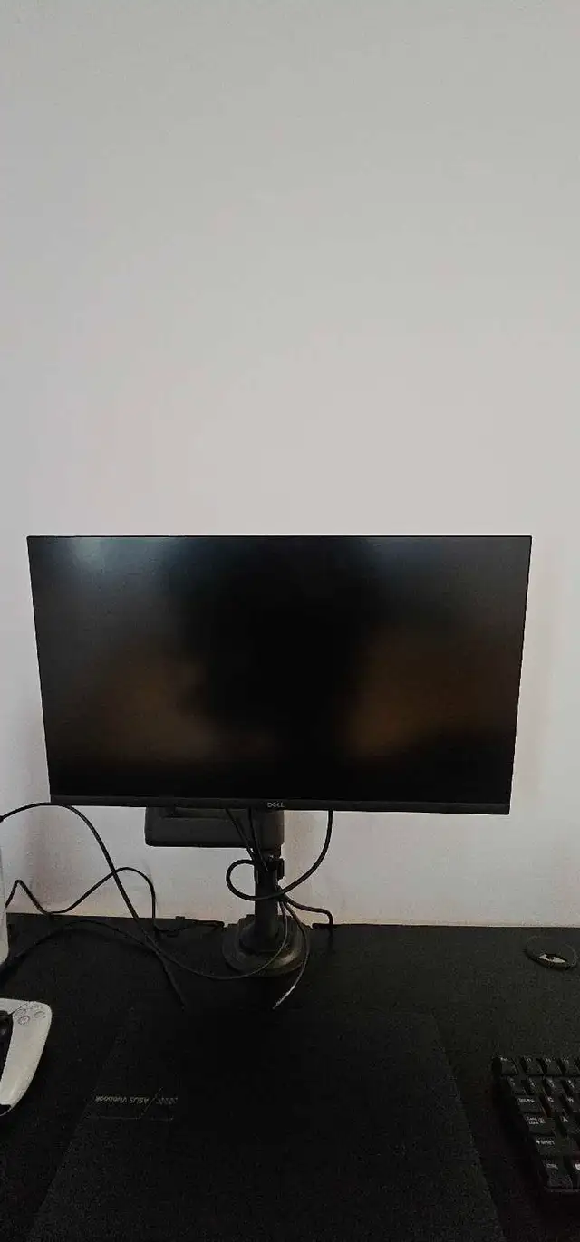 Dell 27" 4K Ultra HD Monitor (S2722QC) – $260 in Monitors in City of Montréal - Image 2