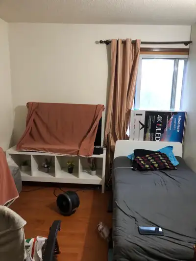 Bedroom for Rent