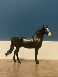 Breyer classic horse 