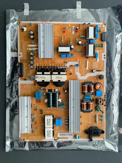 Bought the wrong part from tvparts.ca. Fits the following models: MANUFACTURER: Samsung PART NUMBER:...