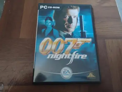 James Bond 007 Opération Nightfire [FRENCH] - PC - Used - Very Good Text: 438-376-8335