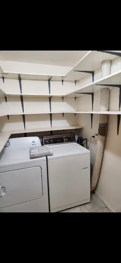 Apartment for Rent.  Central AC , 2Beds +Den , 1 Washroom .
